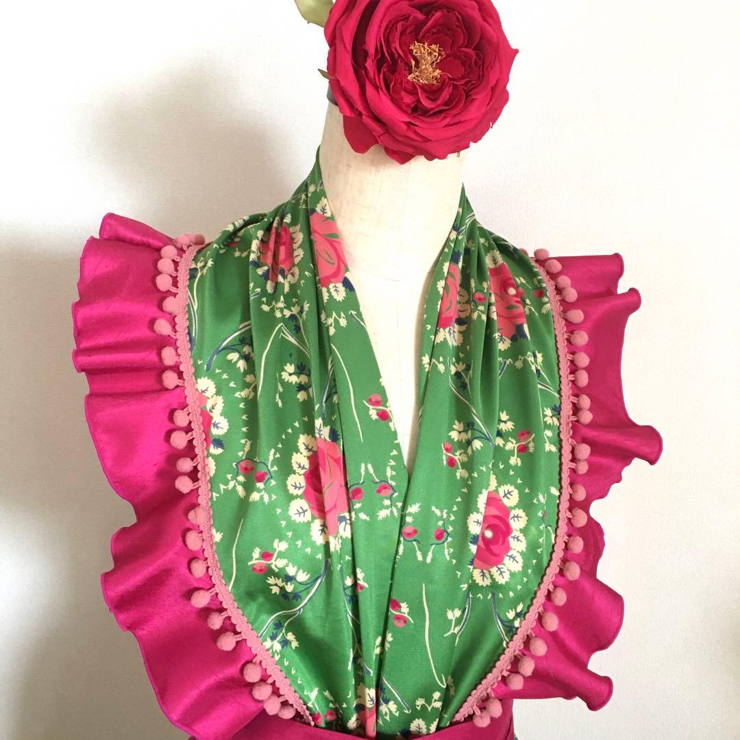 フラメンコ 衣装 ピキージョ エプロン バラ柄 グリーン ピンクポンポン