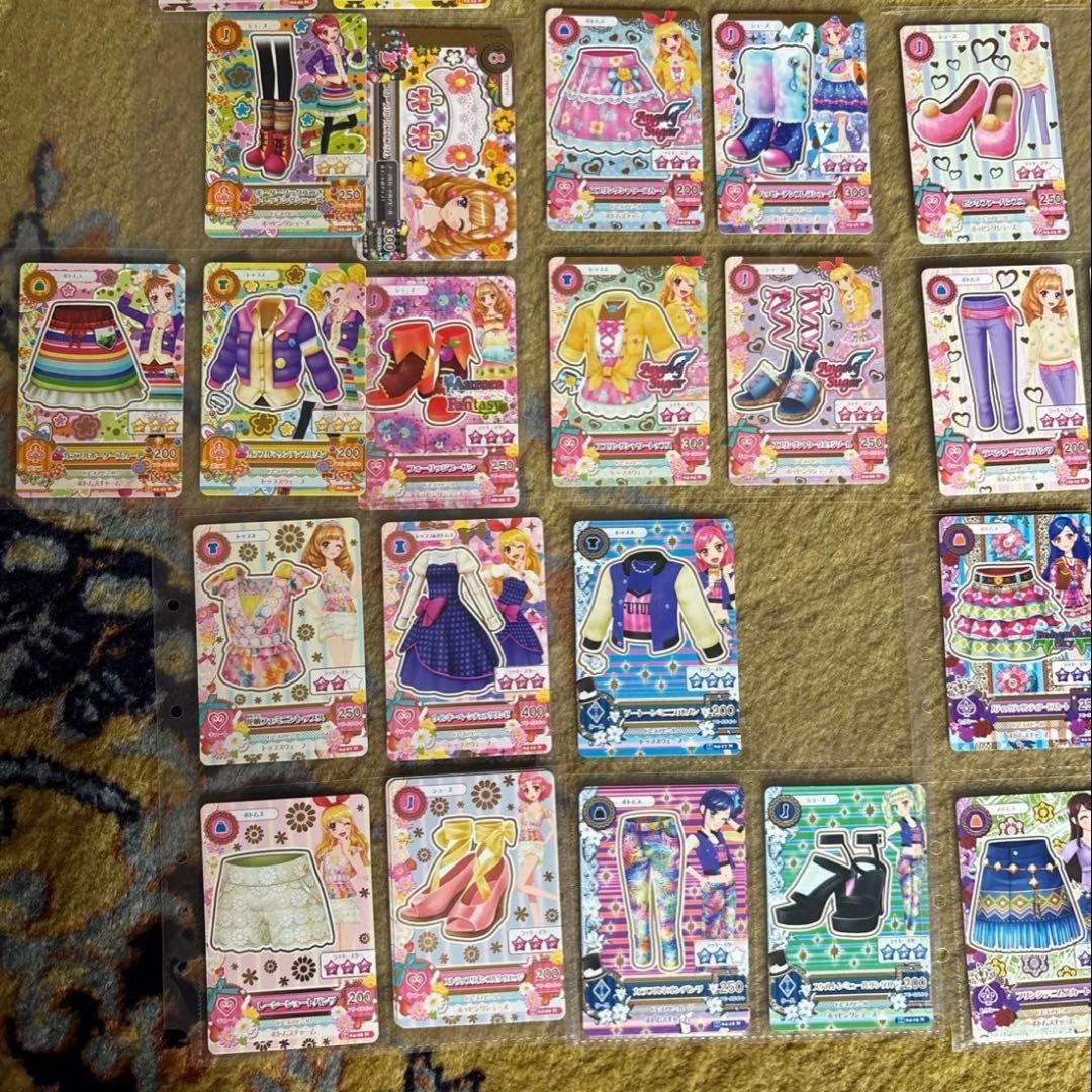 アイカツ バインダーセット 多彩な衣装カード