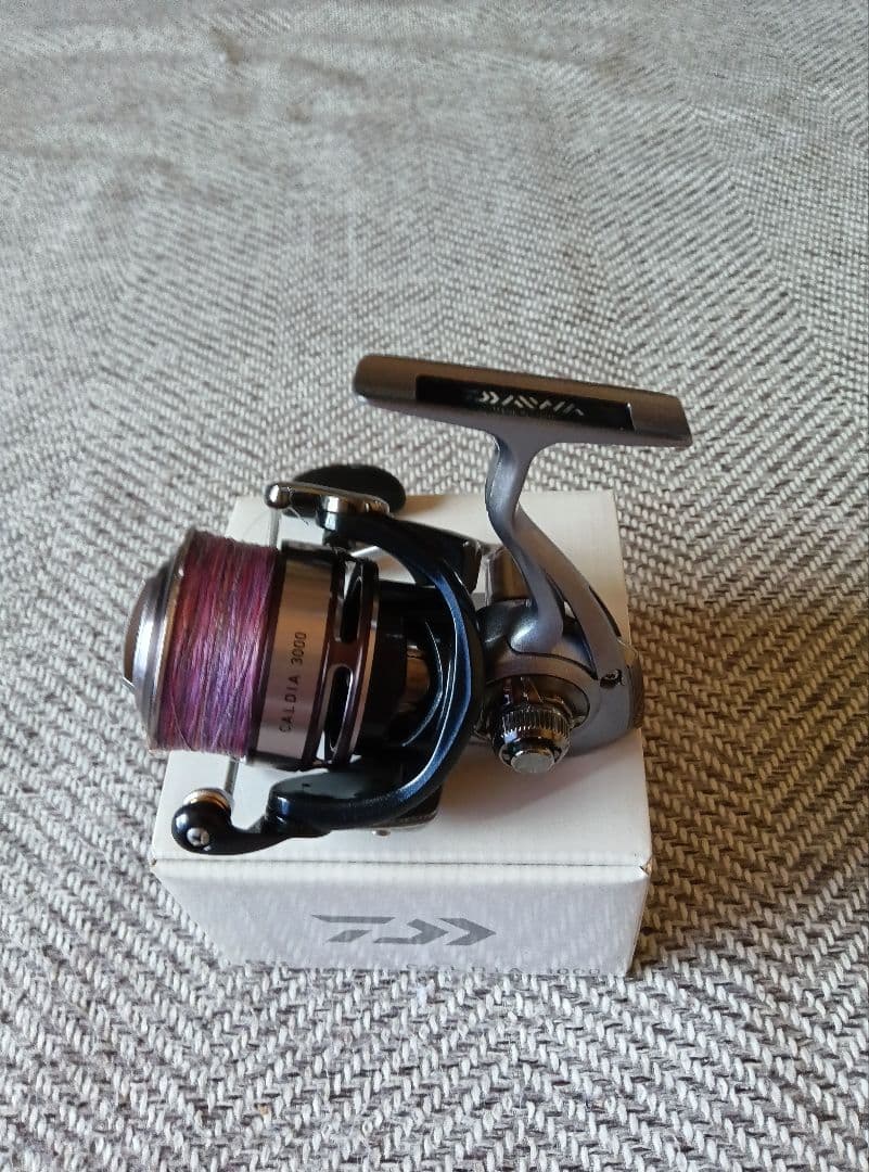 DAIWA CALDIA スピニングリール