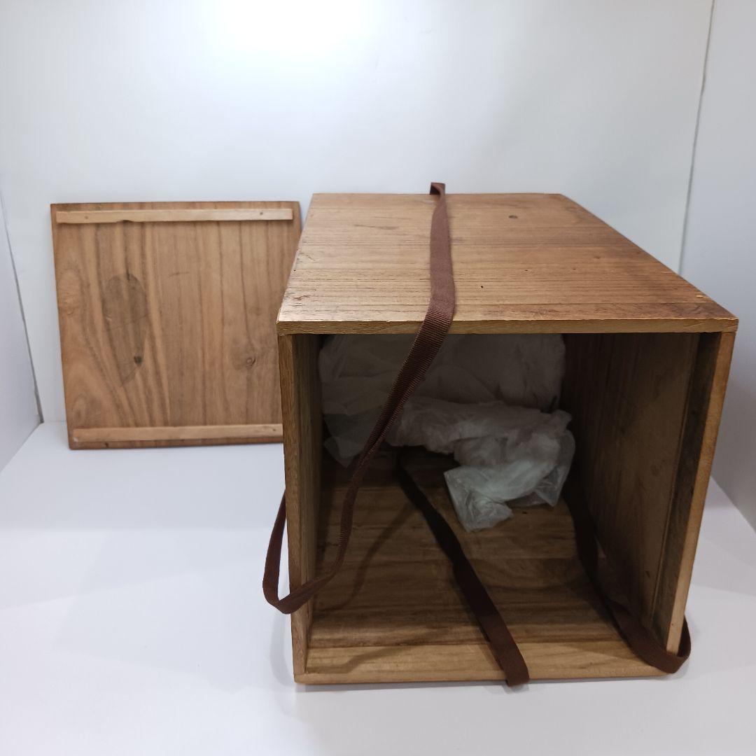 Y2979 中国 清代 雍正年製 粉彩 十六羅漢 壷 木箱付き