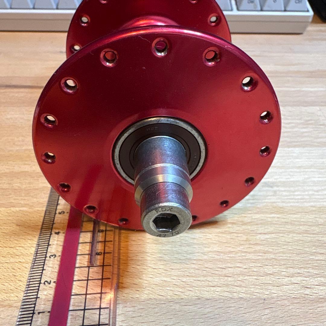 philwood トラックハブ 32h Red（Pink）