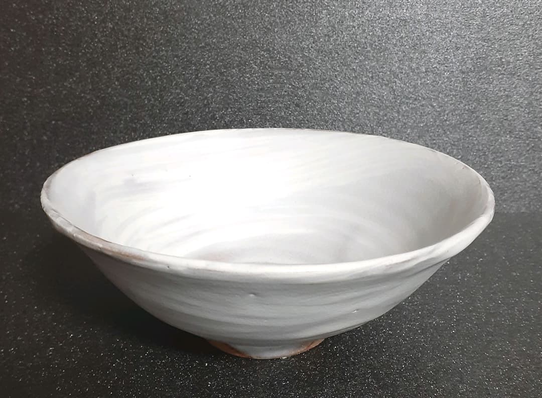 京焼　日展作家　市川広三造　白釉　刷毛目　茶碗　共箱　栞付　茶道具　茶器