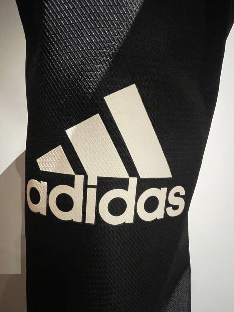 極上美品　アディダス　ゴルフバッグ　キャディバッグ