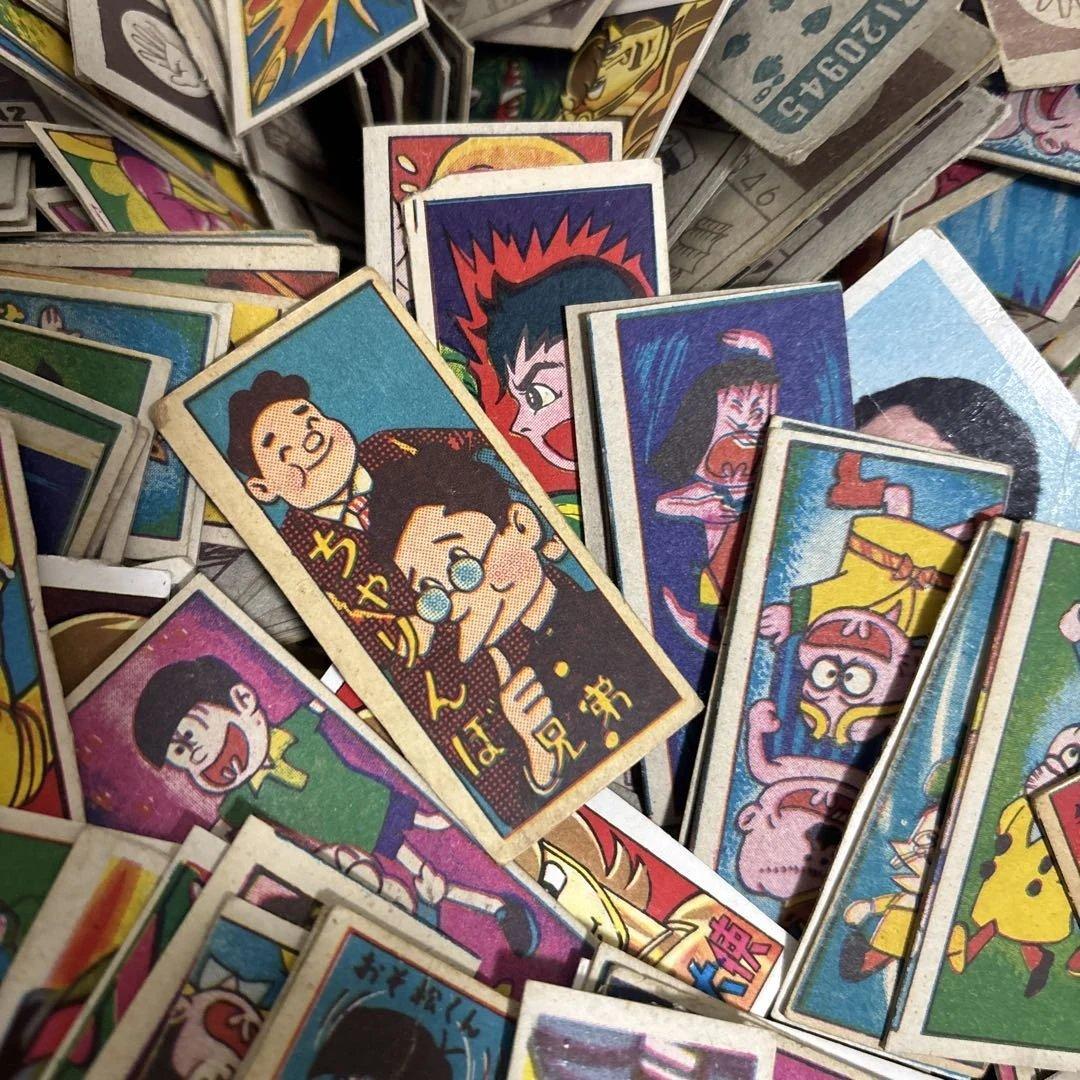 と*し様 昭和レトロ　メンコ　超大量　おそ松くん、鉄人28号、ハリマオ　オバQ