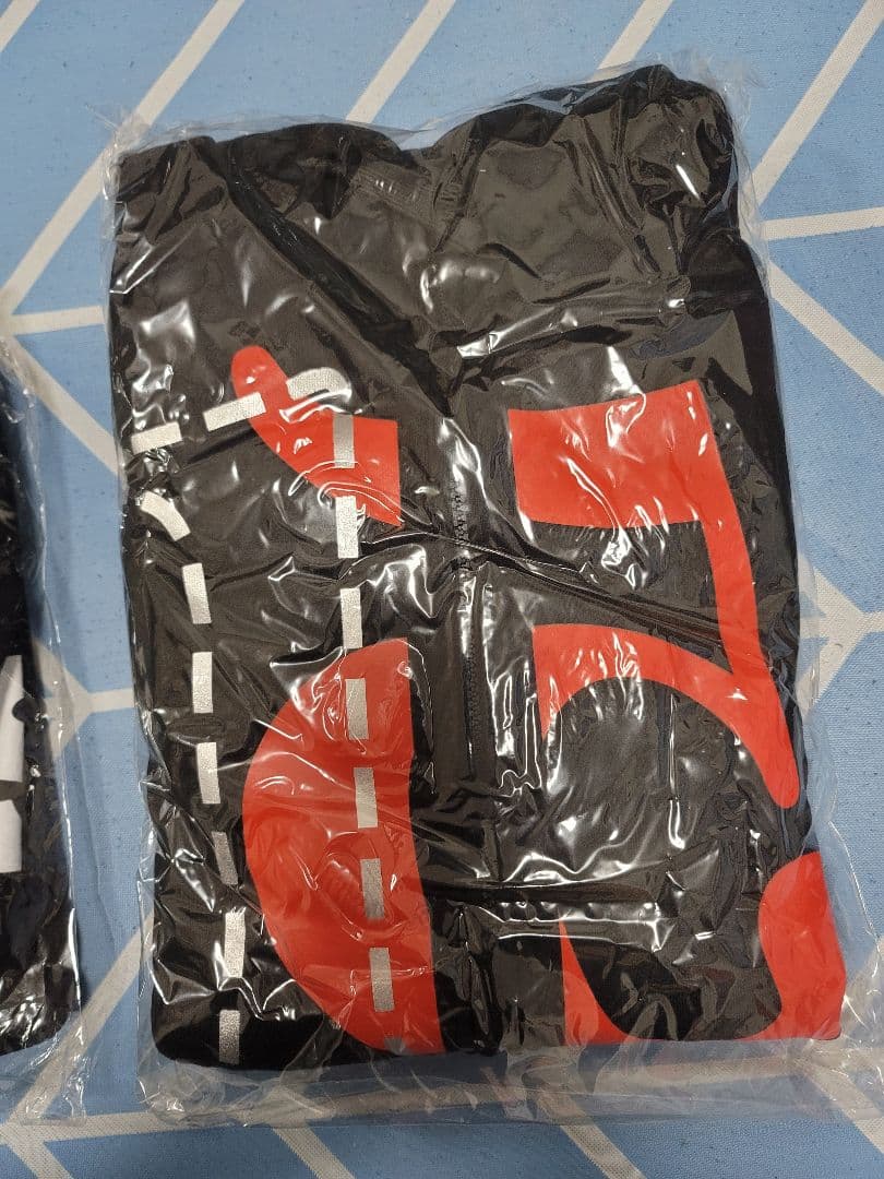 【新品未開封】  KinKi Kids  コン パーカー  4点セット