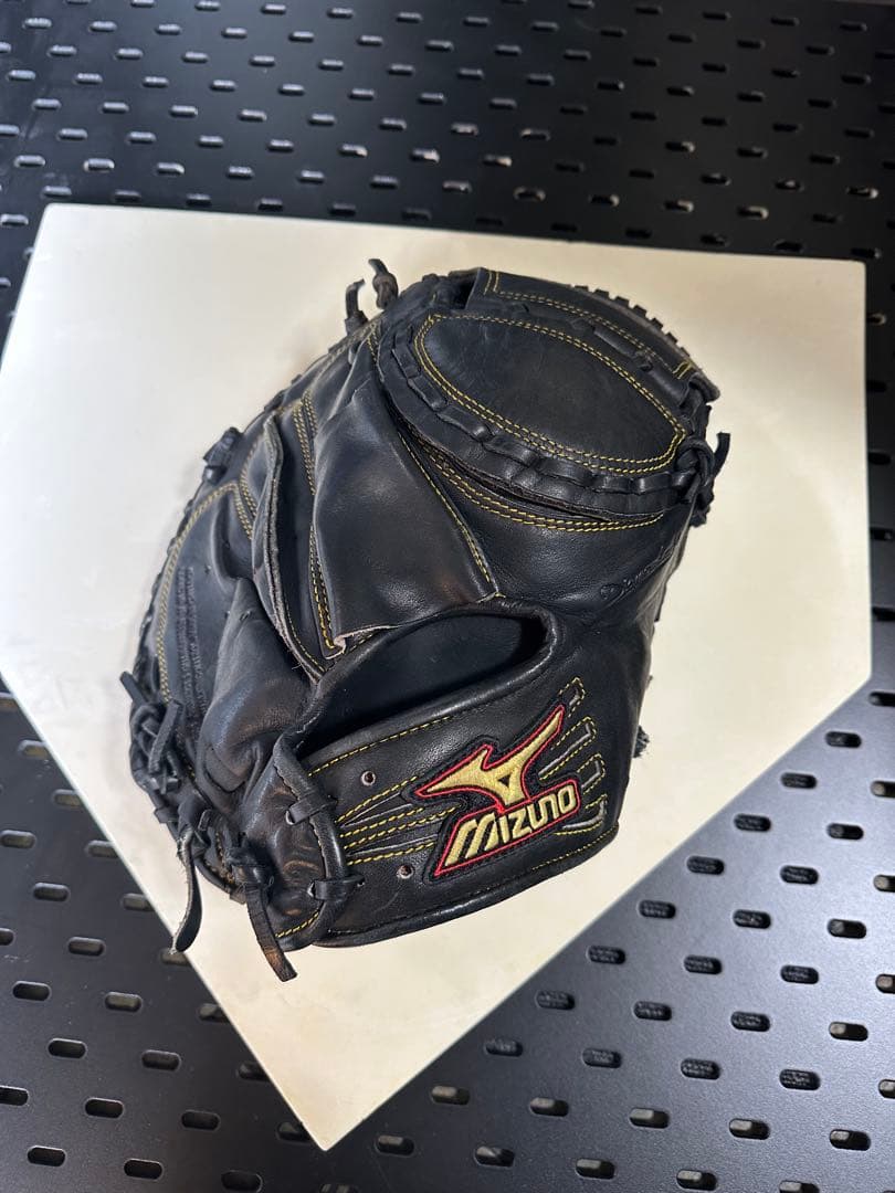 Mizuno 軟式　ミット　キャッチャー　阿部慎之助　ベース、ボール2個、袋付き