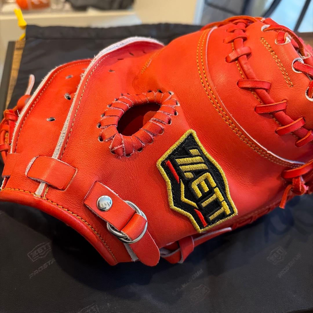 【激安】ZETTゼットプロステータス軟式キャッチャーミット硬式可　おまけ付き