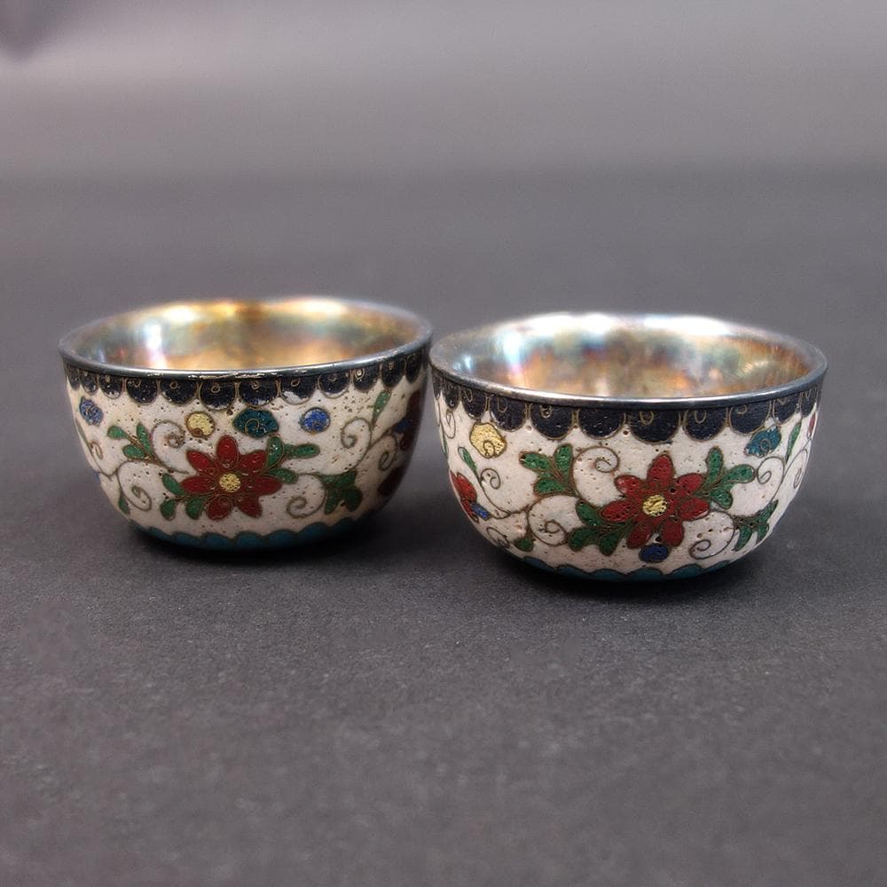 七宝内銀草花文盃　２客　送料無料