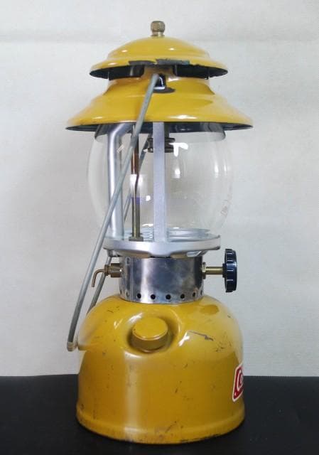 COLEMAN 200A GOLD BOND LANTERN　72807209
