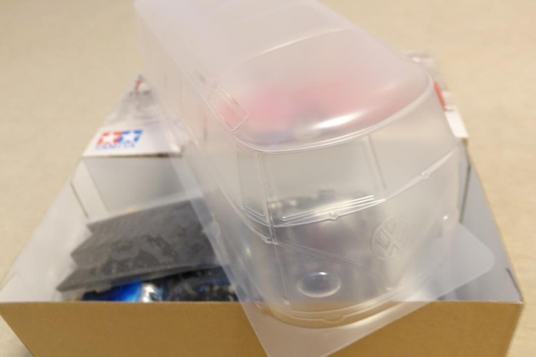 タミヤ フォルクスワーゲンタイプ２ ワーゲンバス M-06シャーシ