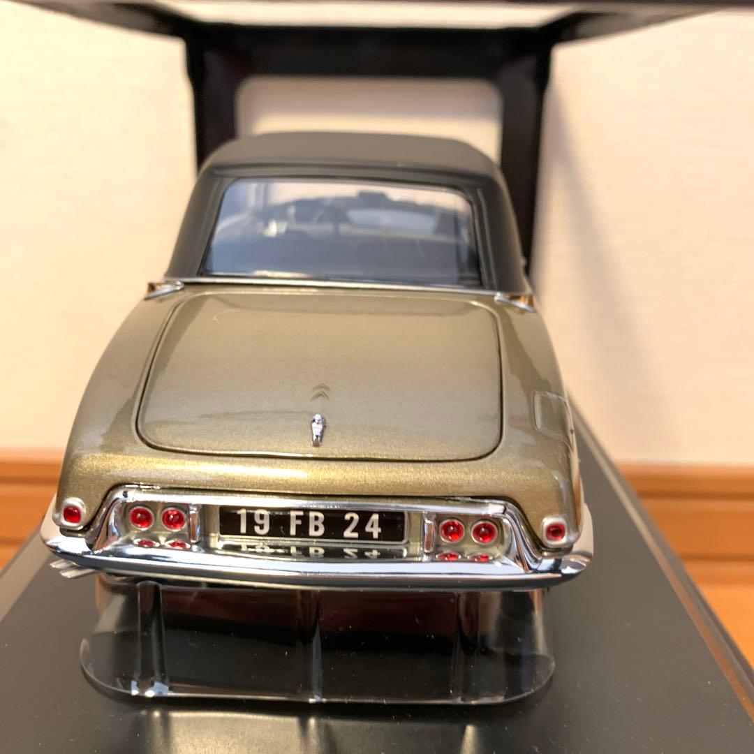 ミニカー norev Citroen DS19 Cabriolet 1/18