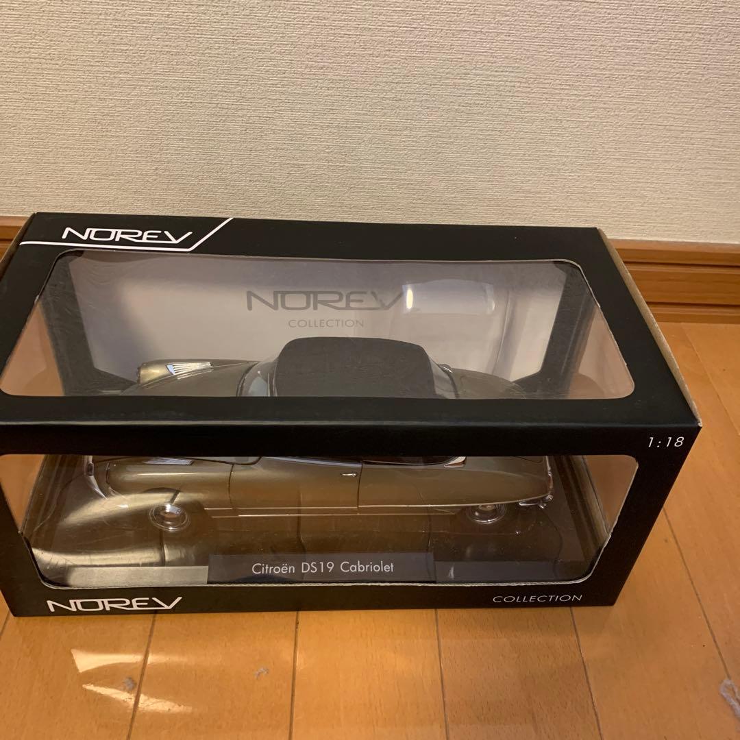 ミニカー norev Citroen DS19 Cabriolet 1/18