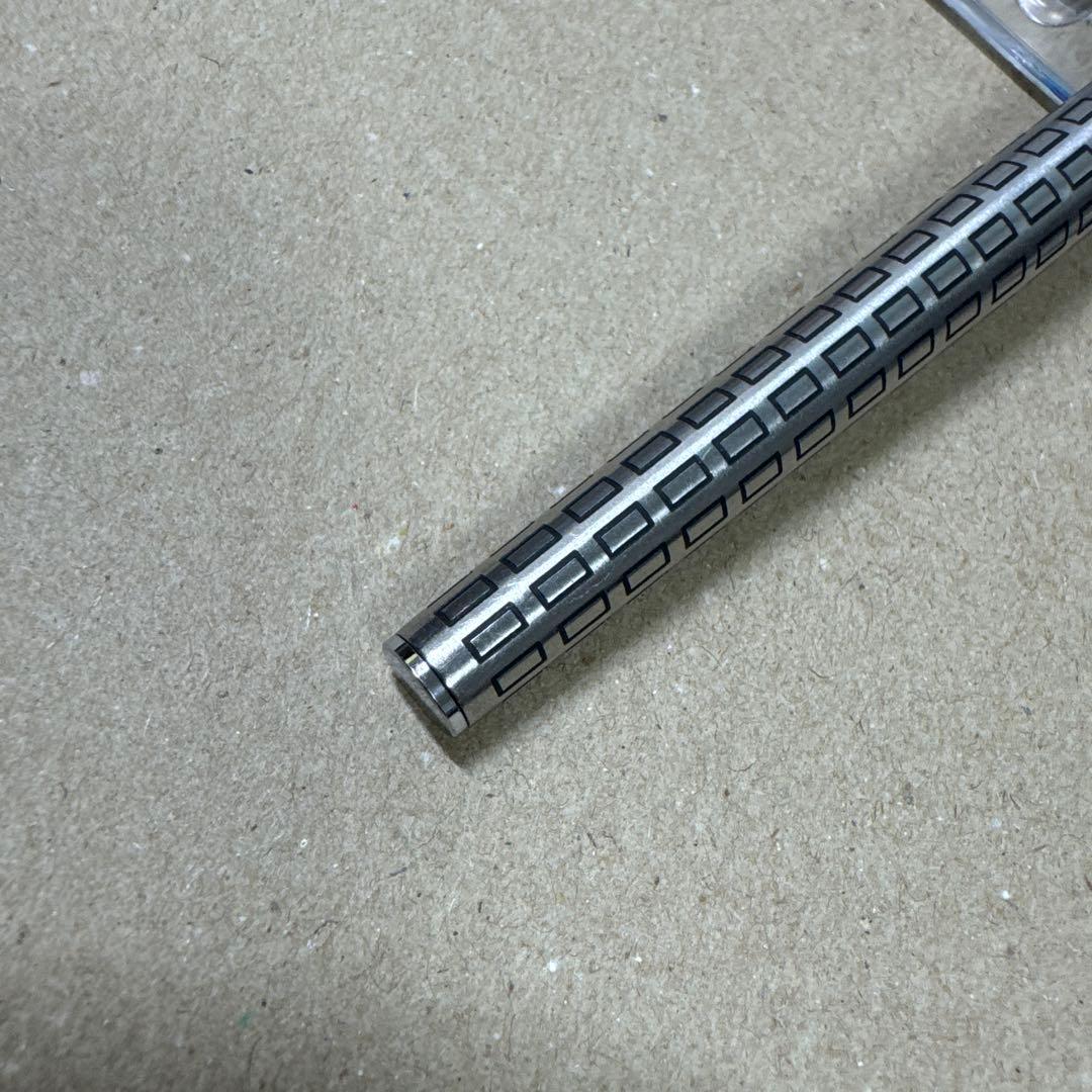 珍品 廃盤 PILOT パイロット ローリート ボールペン 水性 格子 蝕刻