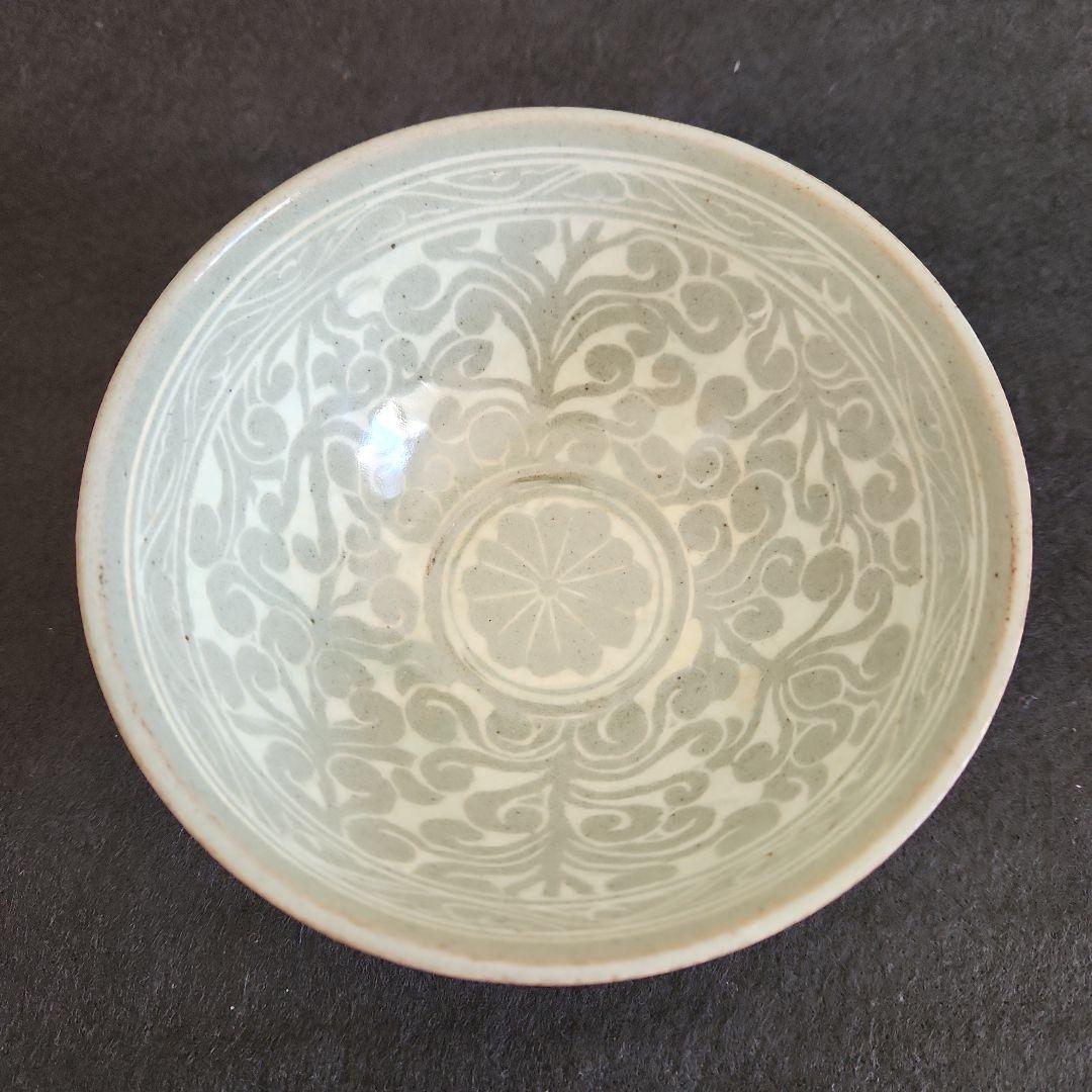 李朝‥青磁象嵌茶碗