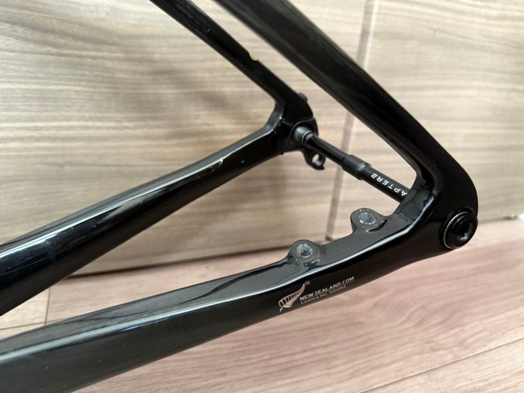 チャプター2 TOA ブラック ゴールド フレームセット　S 専用ハンドル付き