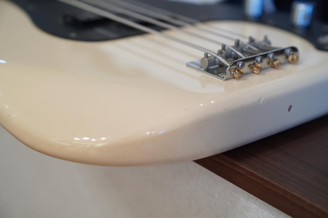 毎日値下げ中　Fender Japan プレシジョンベース Dimarzio