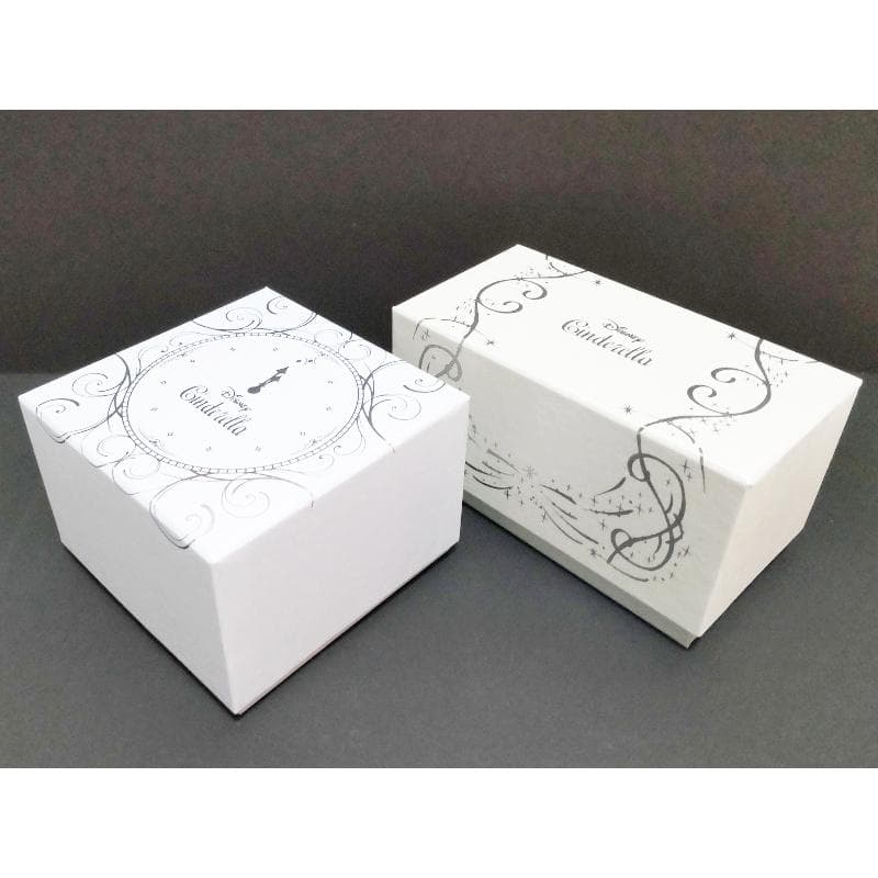 非売品　ディズニー　シンデレラ　アクセサリーケース　リングピロー　ガラスの靴