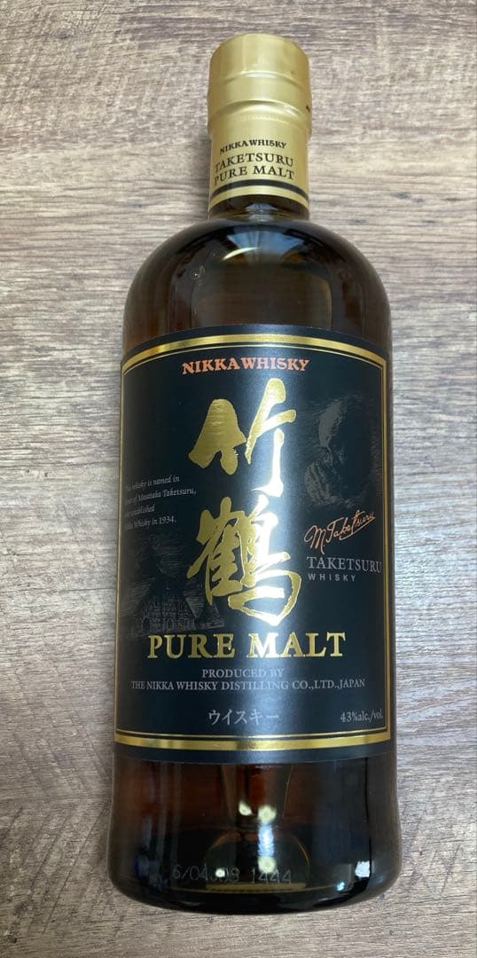 NIKKA 竹鶴 ピュアモルト 黒ラベル 700ml 43%　※終売旧ラベル美品