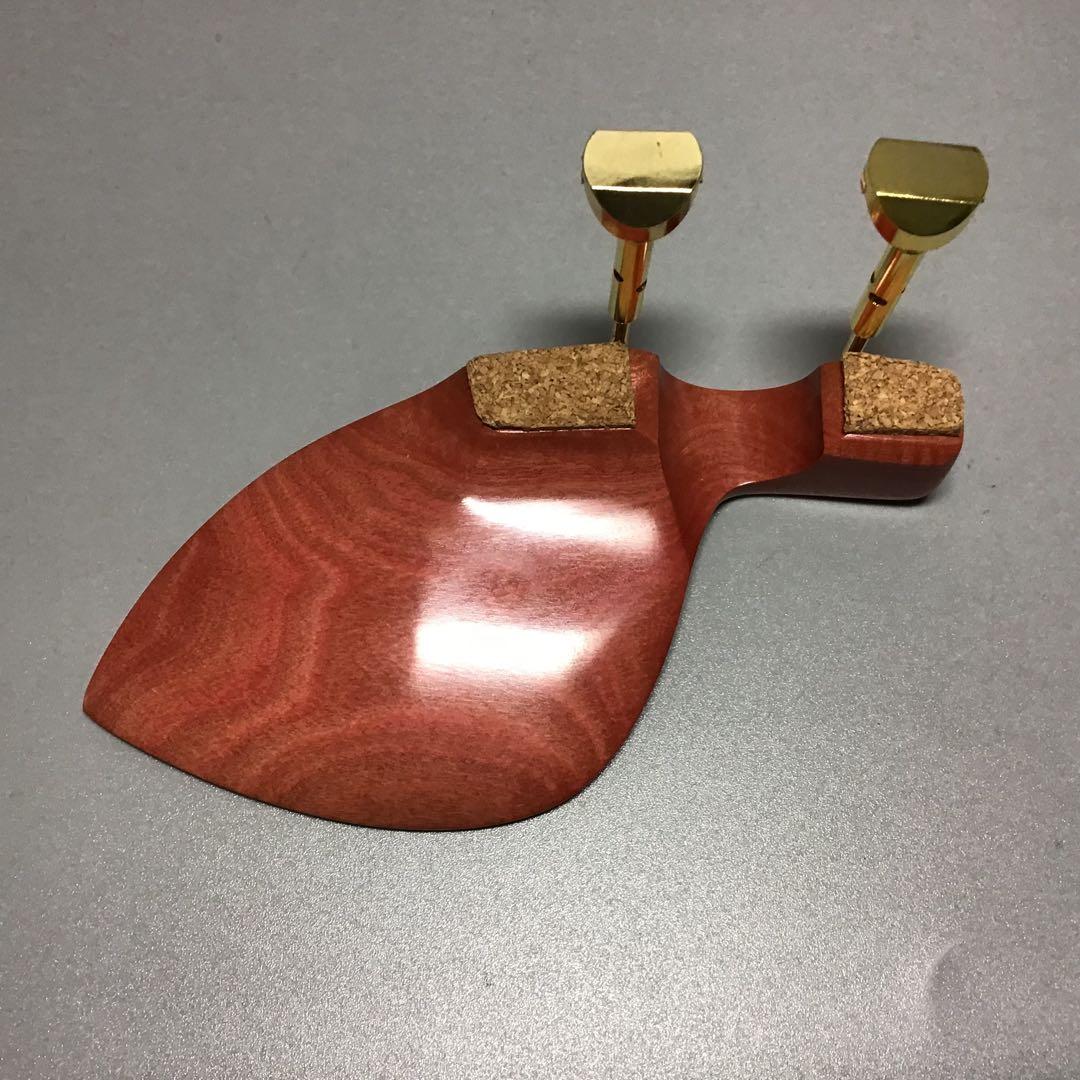 バイオリン顎当てピンクアイボリー　クローソン