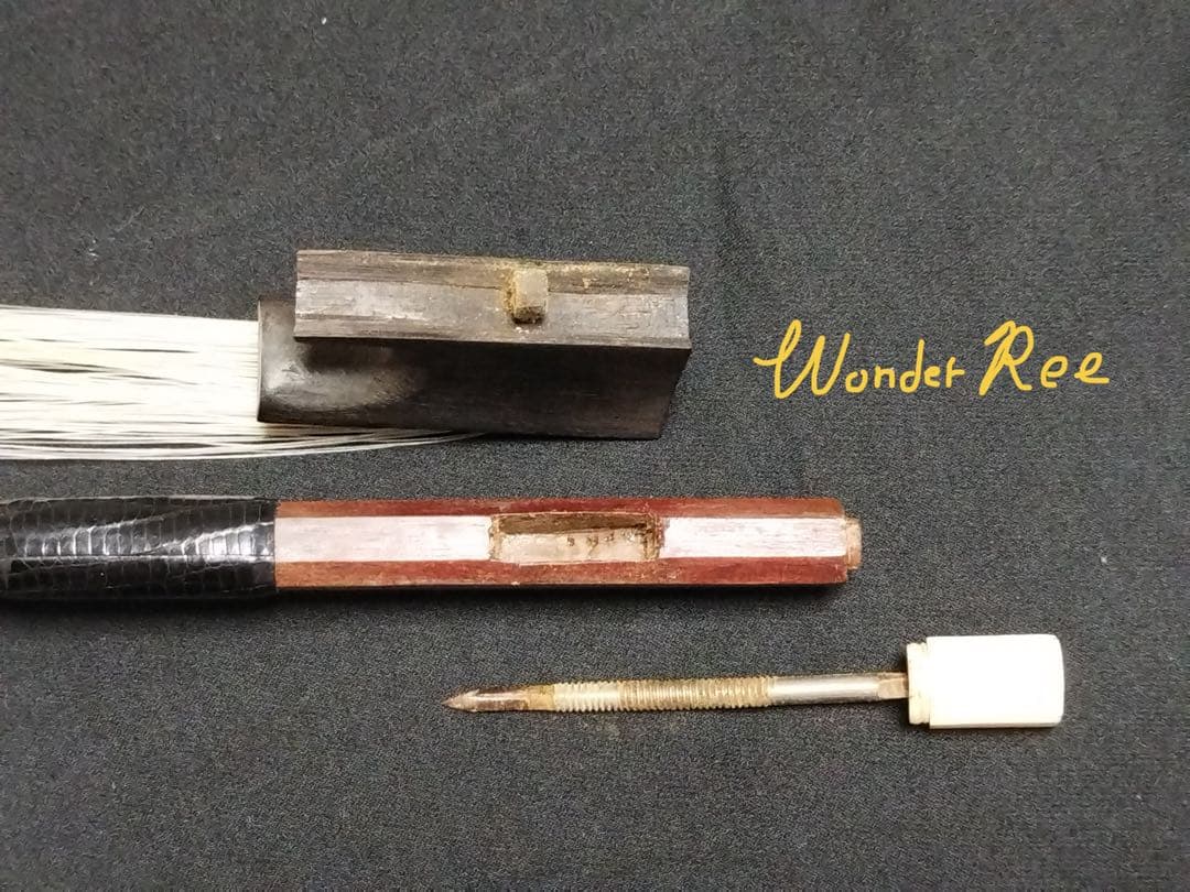 弦楽器 An Old French violin Bow School of Maire
