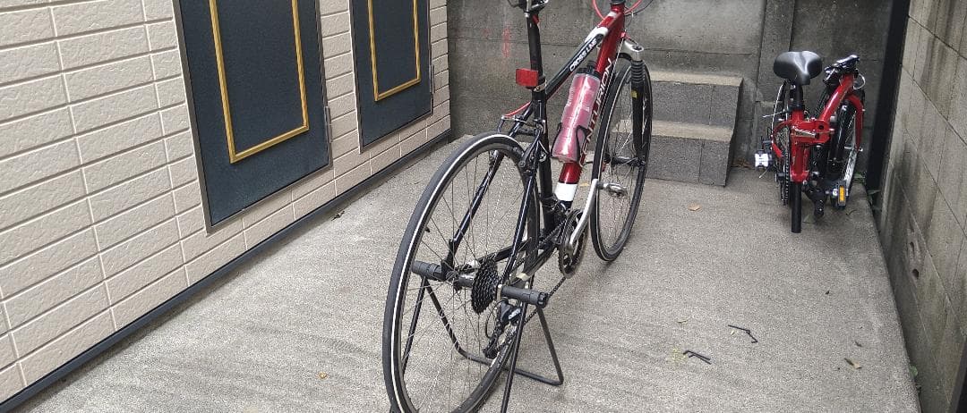 ドイツ　CENTURION CROSS LINE 赤黒　室内保管　DEORE