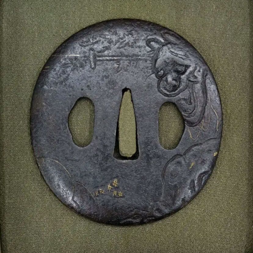 紅葉狩り　鍔　般若　鬼女　紅葉　鐔　刀装具　時代武具　日本刀　居合　アンティーク