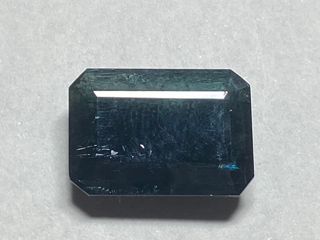 トルマリン　ルース　裸石　11.5ct