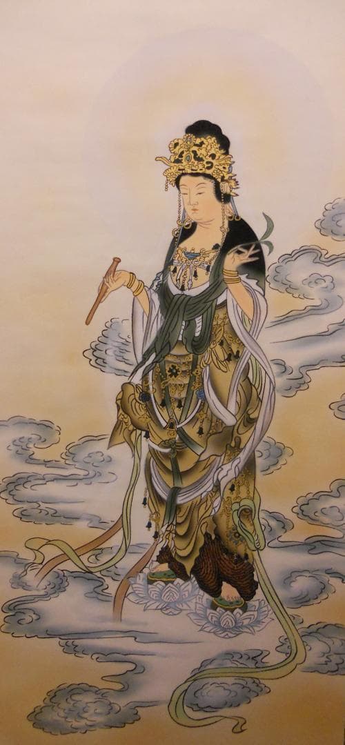 掛け軸 太田秀峰 聖観音 絹本 希少 軸装 茶道具 掛軸 美品 です。