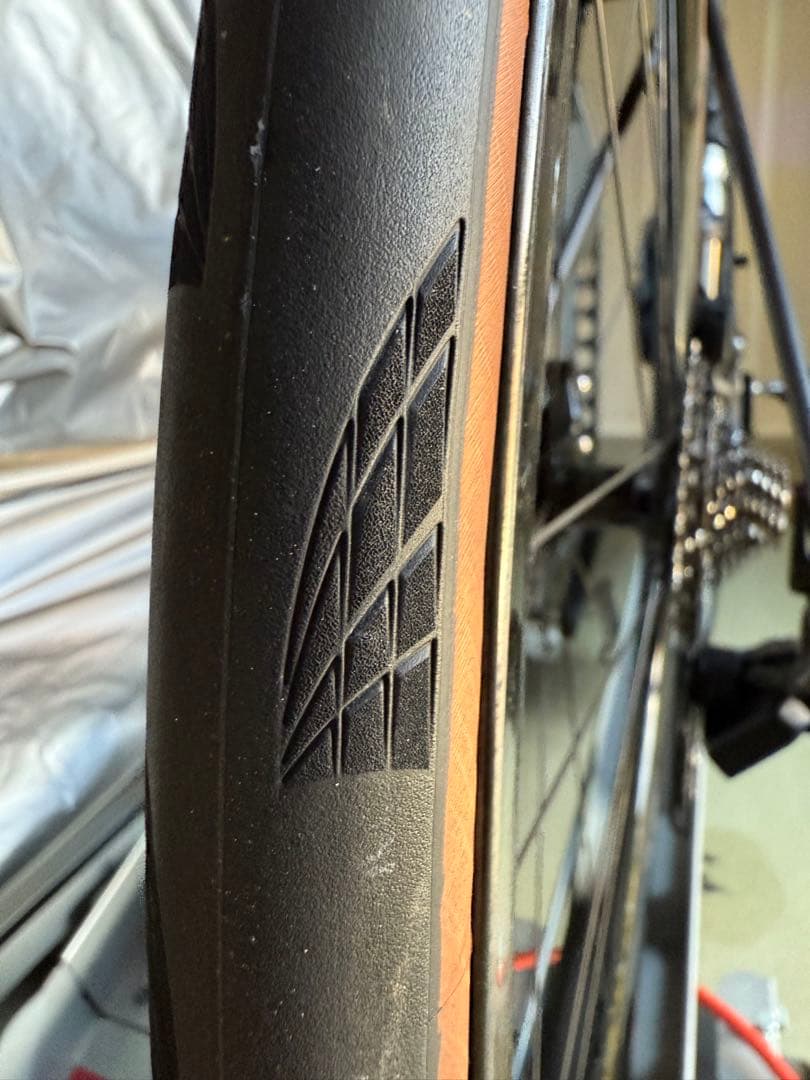 国家試験合格者 Mariさん用:GP5000 700x28c 2本