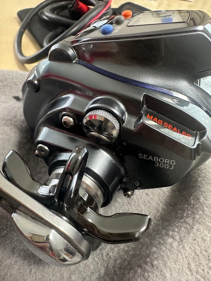 Daiwa SEABORG 300J 電動リール　シーボーグ