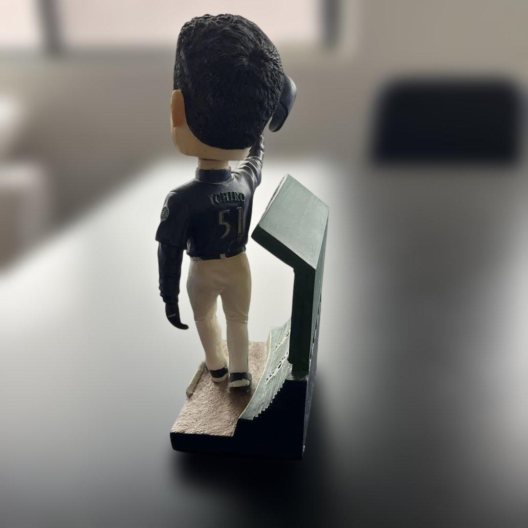 【非売品】【箱付き】イチロー シーズン最多安打262記念フィギュア