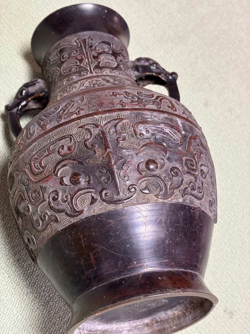 唐金花瓶　アンティーク品