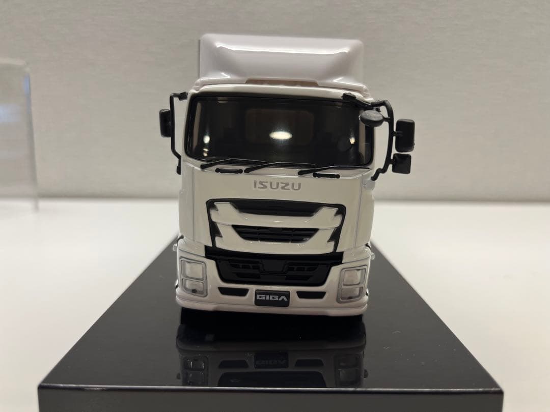 1/43 いすゞ ギガ