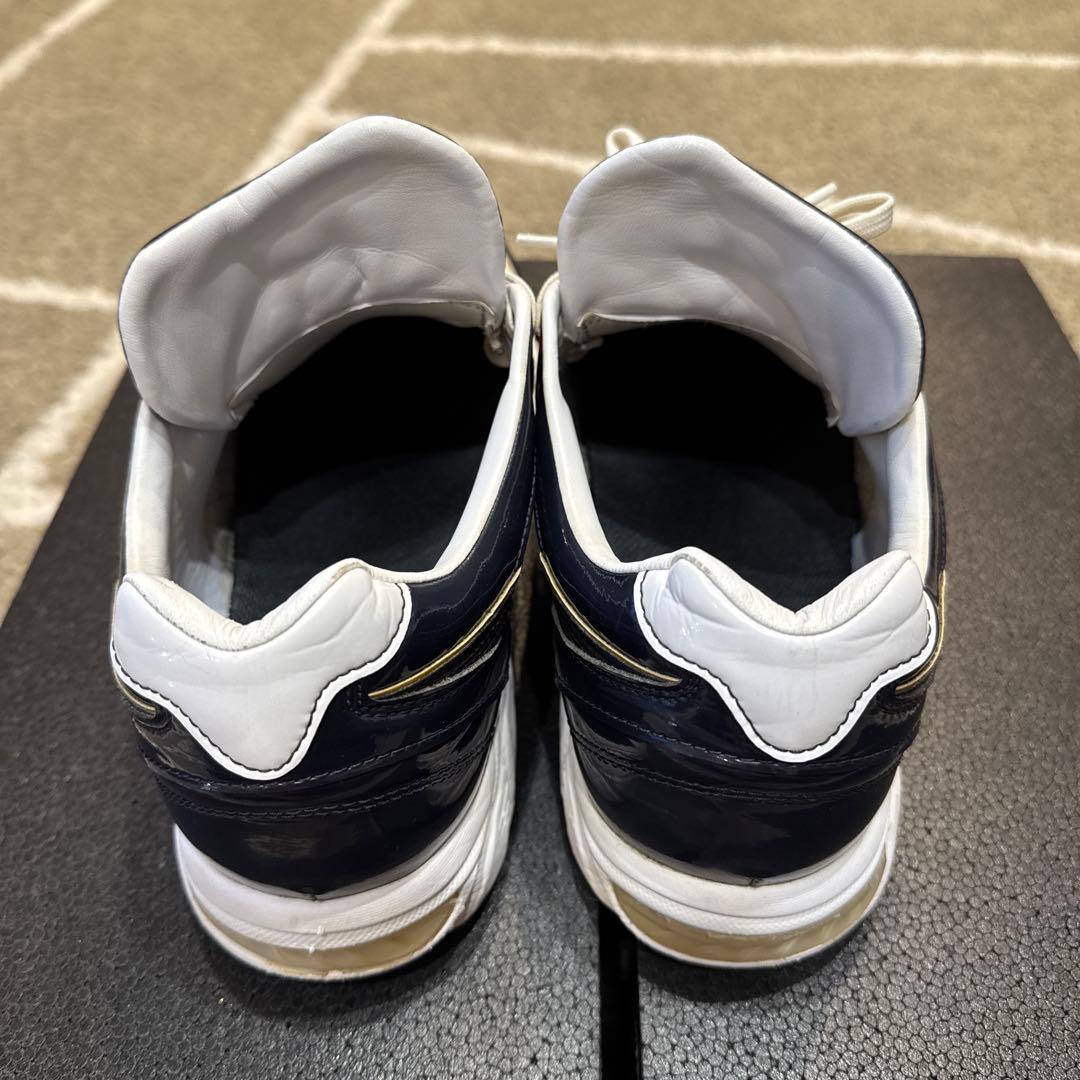 アシックス ゴールドステージトレーニングシューズ ホワイト/ネイビー/レッド