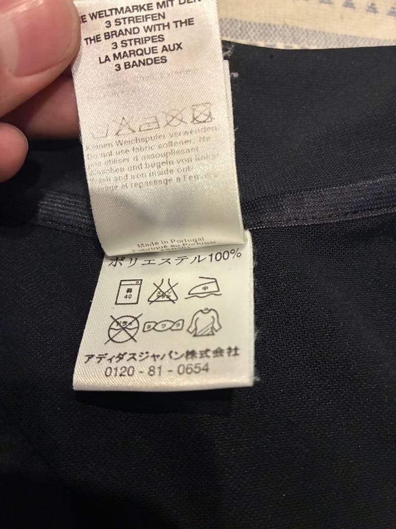 レアル・マドリード 黒色アウェイシャツ