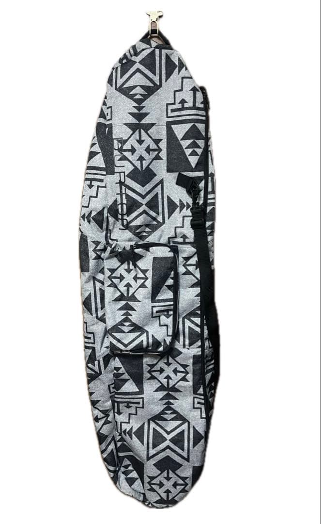 Burton スノーボードケース 146cm