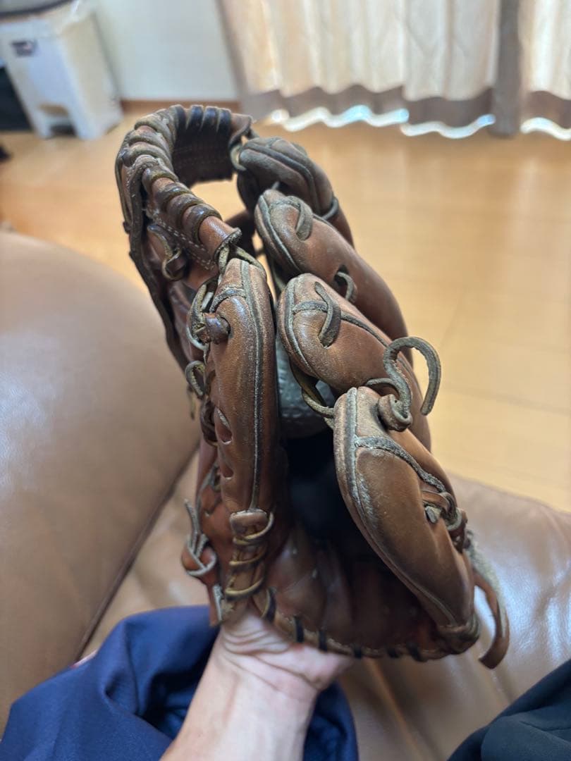 スラッガー硬式内野用グローブ