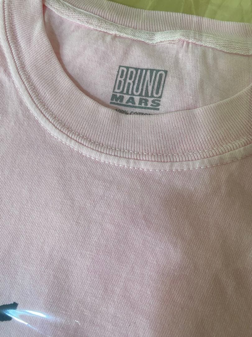 公式　ROSE APT. Tシャツ　ブラックピンク　　　blackpink