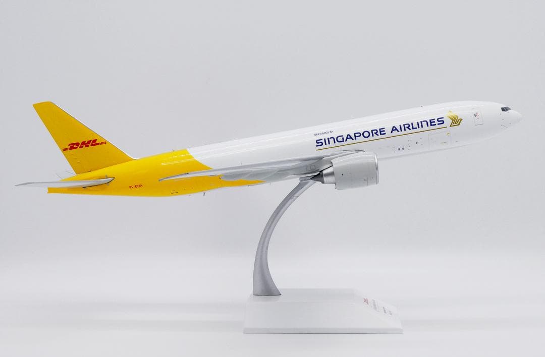DHL(シンガポール航空) 777F 9V-DHA 1/200