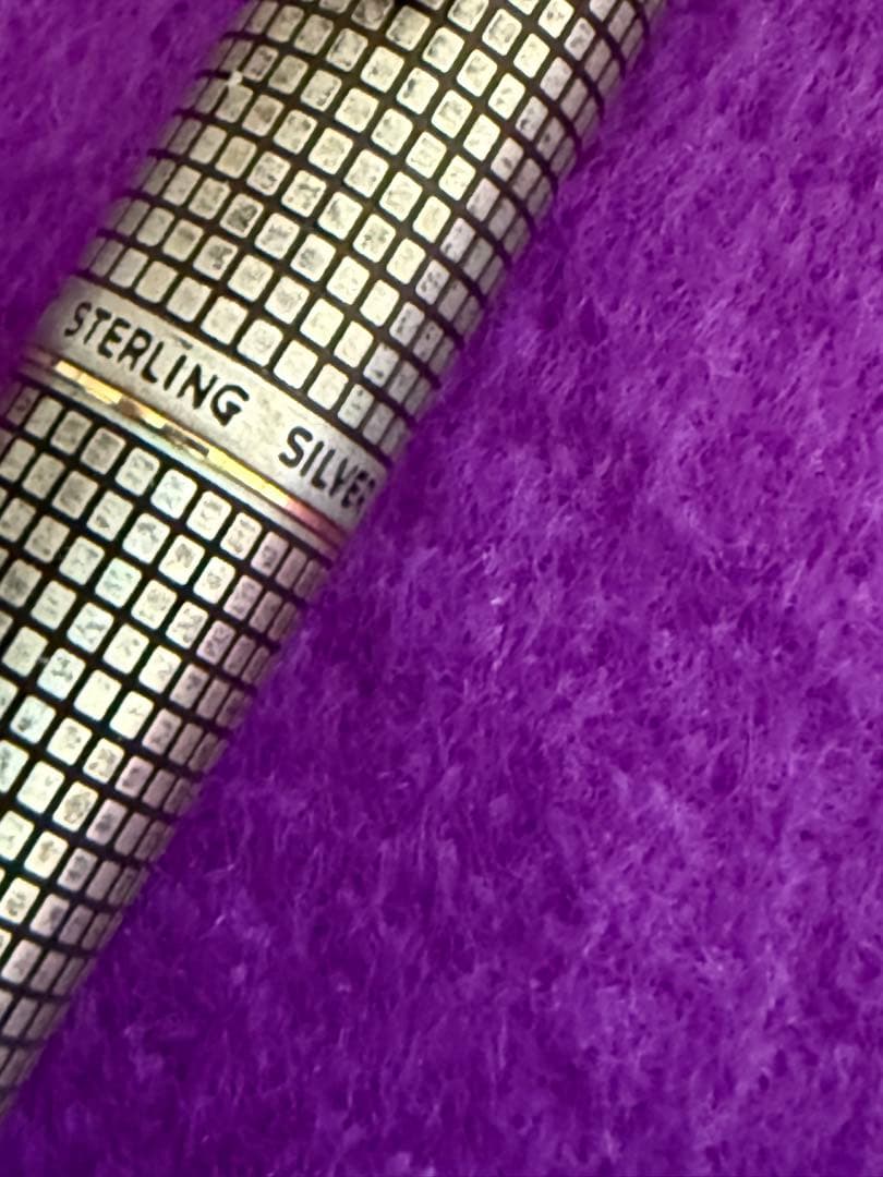 PILOT silver万年筆 メタリック格子模ケース付き