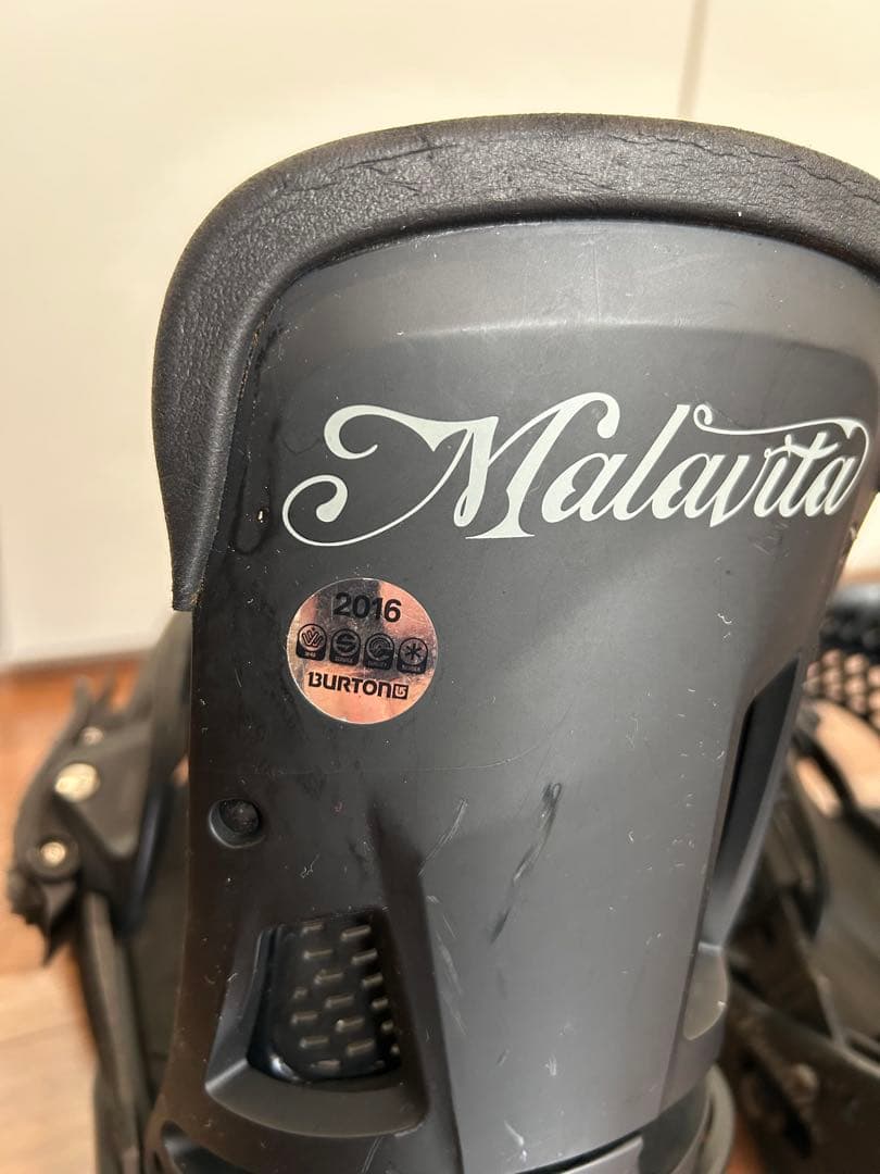 BURTON Malavita スノーボードビンディング 2016年モデル