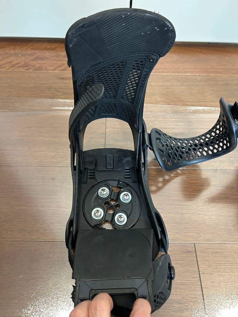 BURTON Malavita スノーボードビンディング 2016年モデル