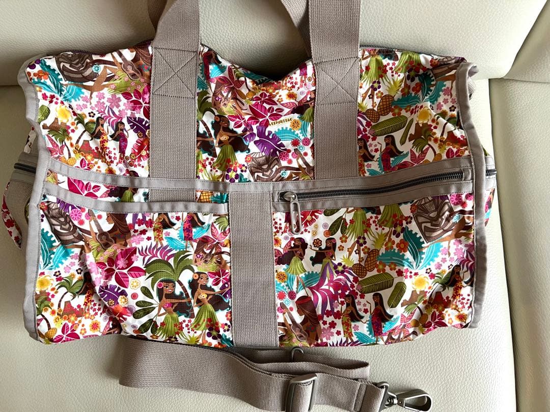 【新品未使用】レスポ　ハワイ限定フラガール　ラージウィークエンダー＆ポーチ