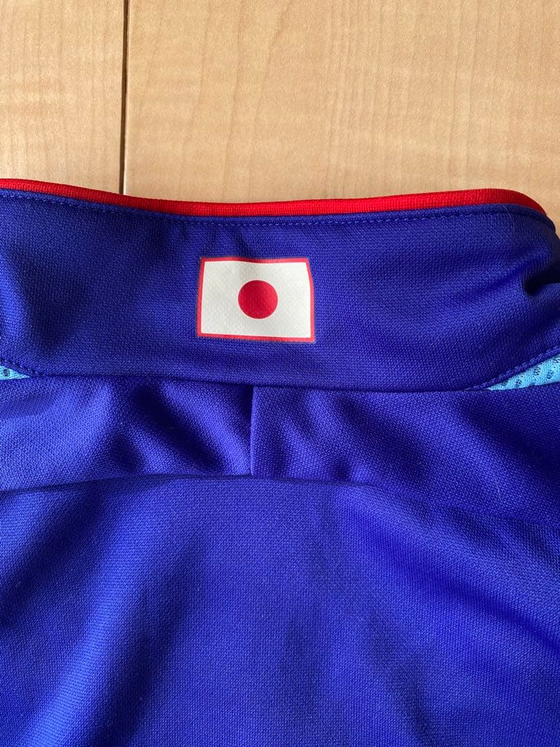 希少 adidasサッカー日本代表 ユニフォーム 長袖 2006