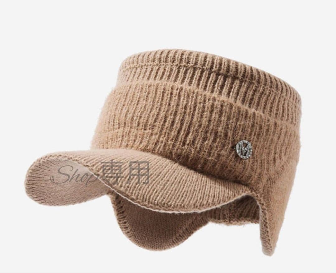 【限定】レディース　サンバイザー　ニット帽　白　韓国　シンプル　帽子　耳当て