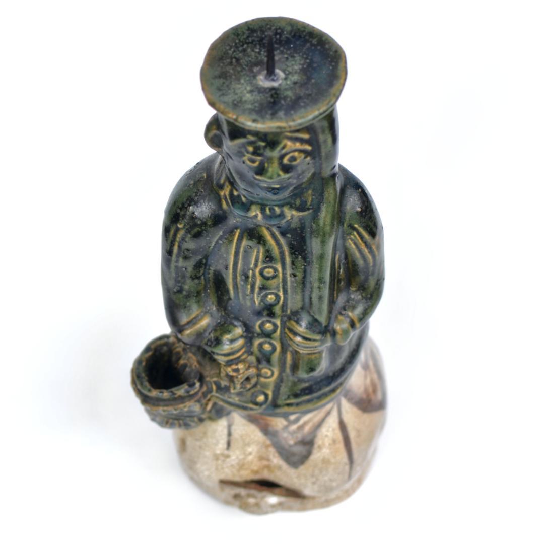 可愛い奴です！ポルトガル人 (南蛮人) のローソク立て【織部燭台】