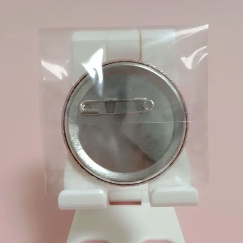 M*）様 鬼滅の刃　プリロール　缶バッジ　時透無一郎