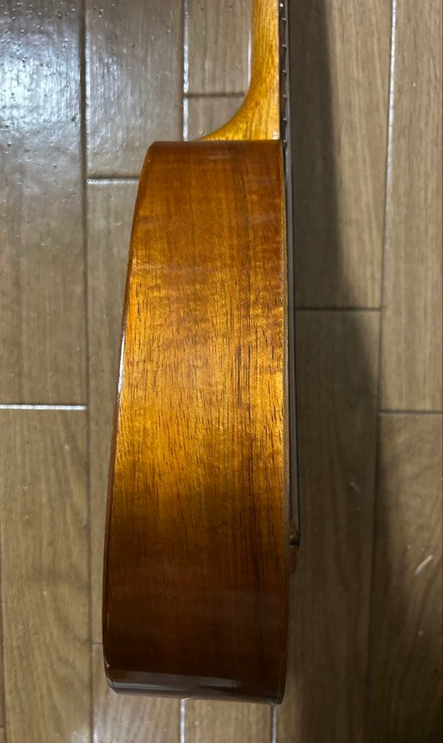 【GWまで値引き】famous FU-180P コア材 ソプラノウクレレ