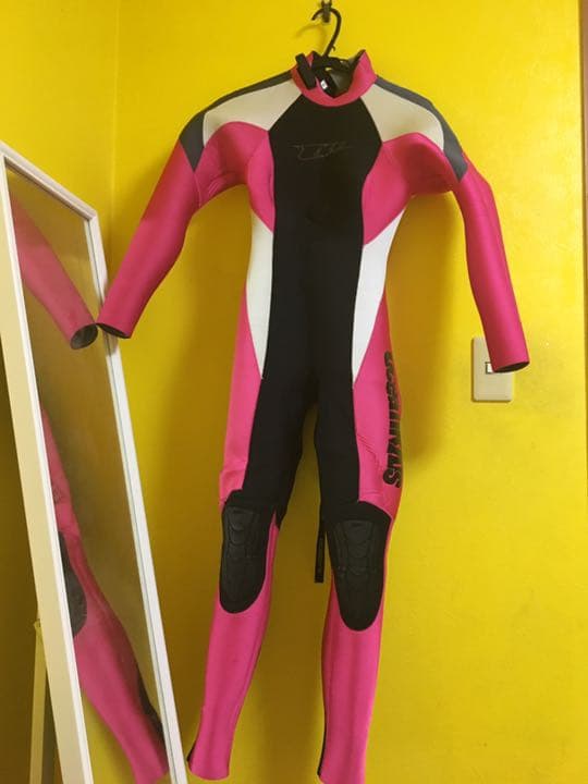 早い者勝ち‼︎ 送料無料‼︎ ウェットスーツ