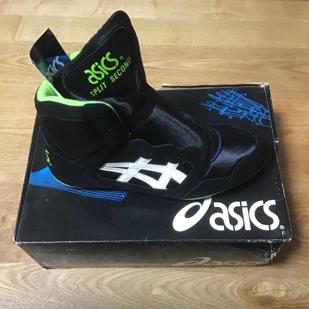 新品未使用品　廃盤品　タグ付きasics レスリングSS TWR323 27cm
